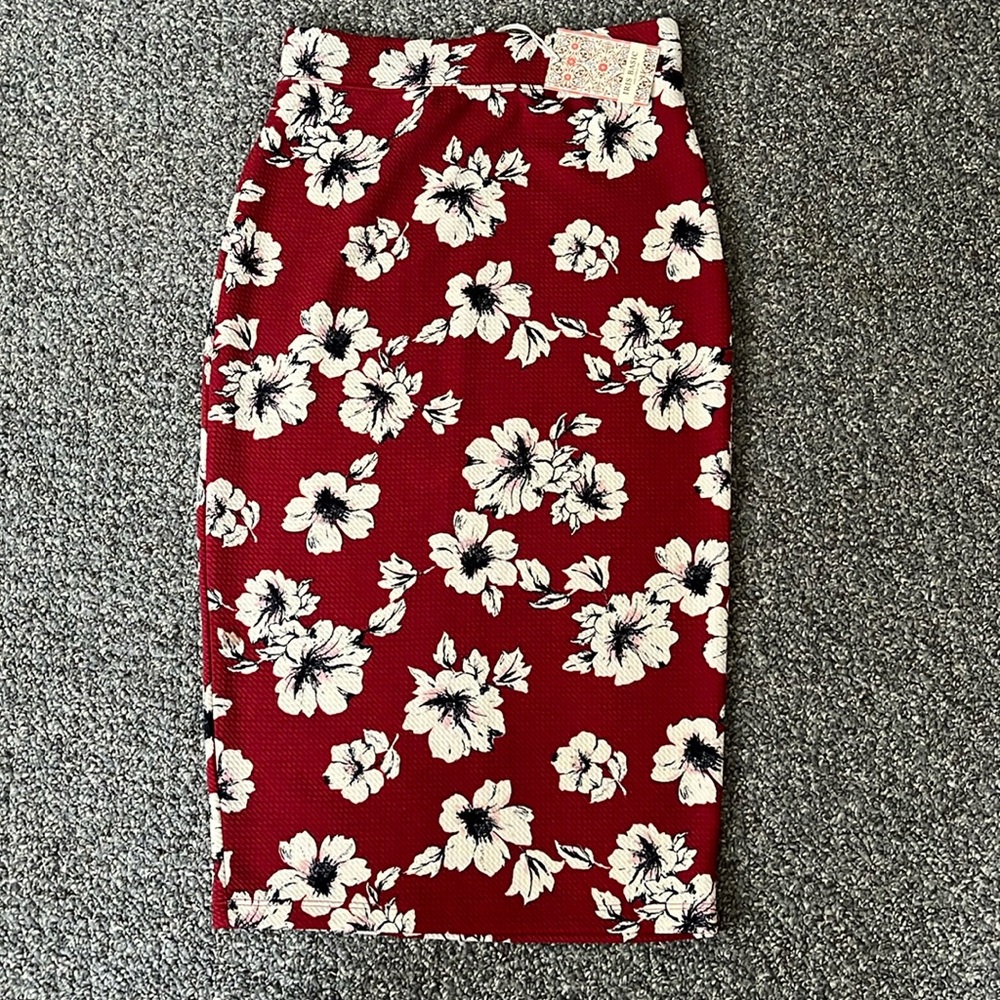 Floral bodycon midi skirt